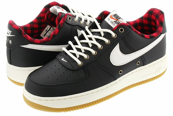 Air force 1 '07 2025 lv8 black/ sail-action red